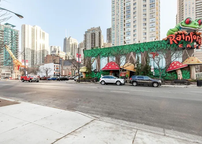 River North 1br W Gym Pool Roof Nr Riverwalk Chi-818