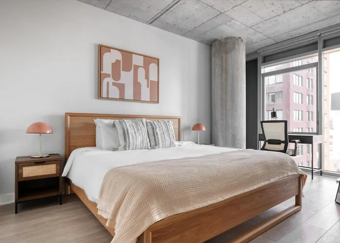 River North 1br W Gym Pool Roof Nr Riverwalk Chi-818 Apartment Chicago