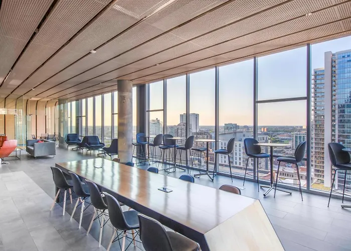 River North 1br W Gym Pool Roof Nr Riverwalk Chi-818 Chicago